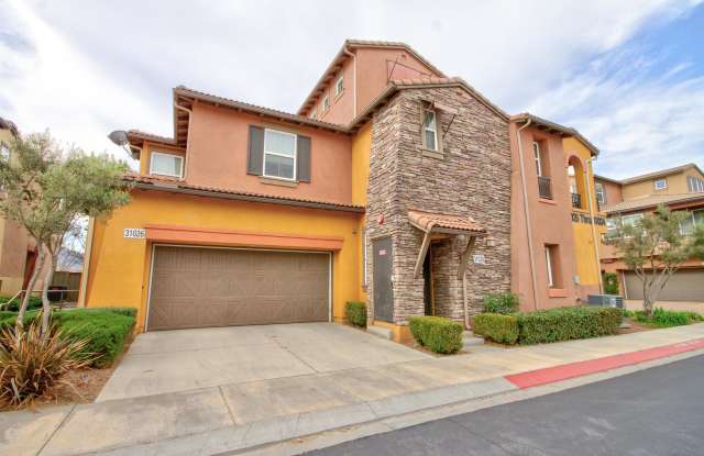 31030 Strawberry Tree Lane - 31030 Strawberry Tree Lane, Temecula, CA 92592