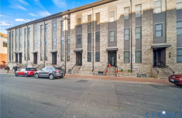 441 7th Street photos photos