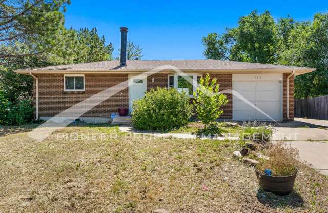 Beautiful Home with Central A/C and 1 Car Garage photos photos
