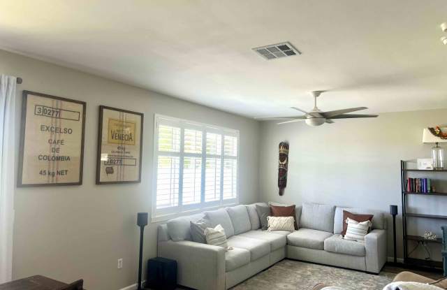 91-6221 Kapolei Parkway Gallery 3