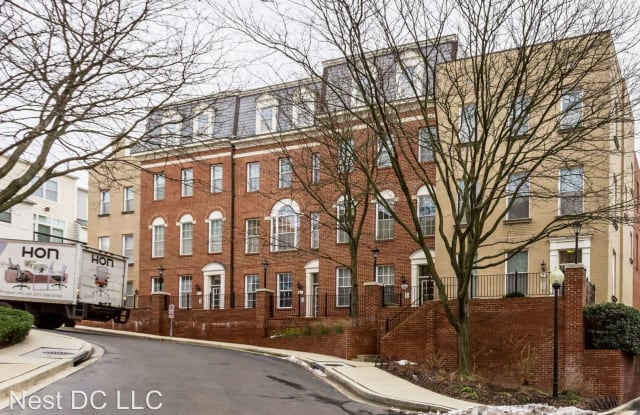 1910 Kalorama Pl NW Unit 40 - 1910 Kalorama Place Northwest, Washington, DC 20009