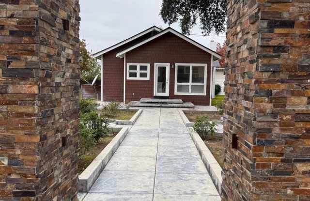 Lovely Country Charm with Swimming Pool photos photos