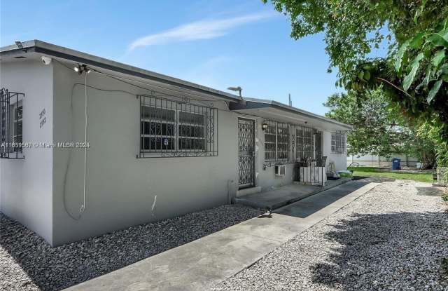 2550 NW 68th St photos photos