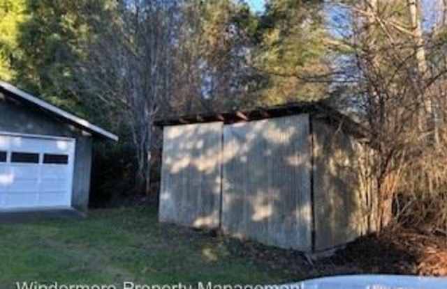 19840 Caldart Avenue NE Gallery 4