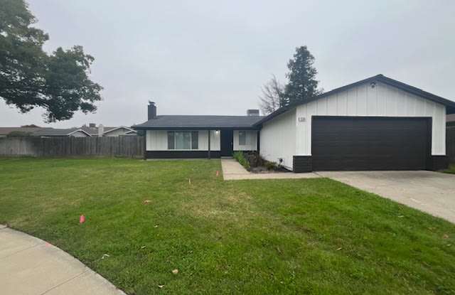 1338 Alfa Romeo Ct photos photos