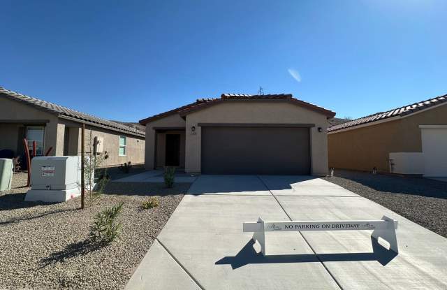Move In Special! $300 Off Per Month for First 3 Months with an additional $200 bonus! photos photos