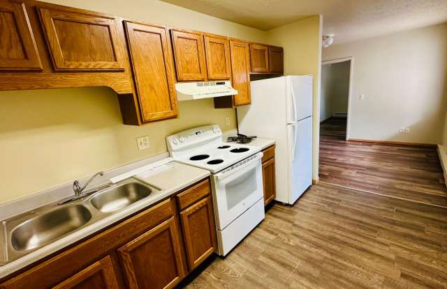 Williams Ave Apartments photos photos