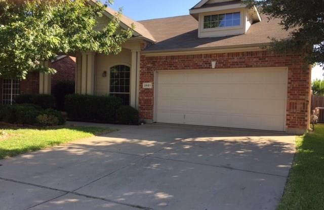 2921 Spotted Owl Drive - 2921 Spotted Owl Drive, Fort Worth, TX 76244