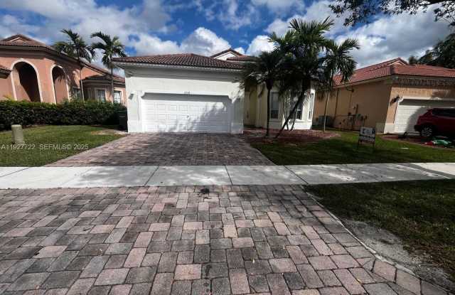 2219 Portofino Ave photos photos