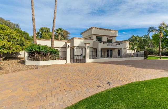 11409 N SAINT ANDREWS Way Gallery 4