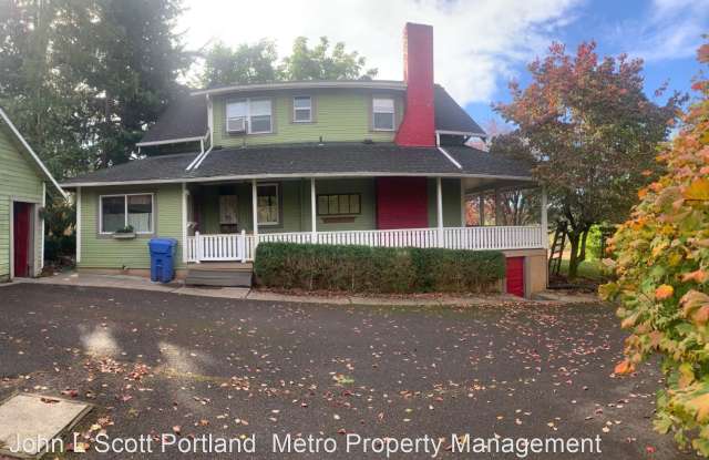 6832 SE Telford Road - 6832 Southeast Telford Road, Multnomah County, OR 97080