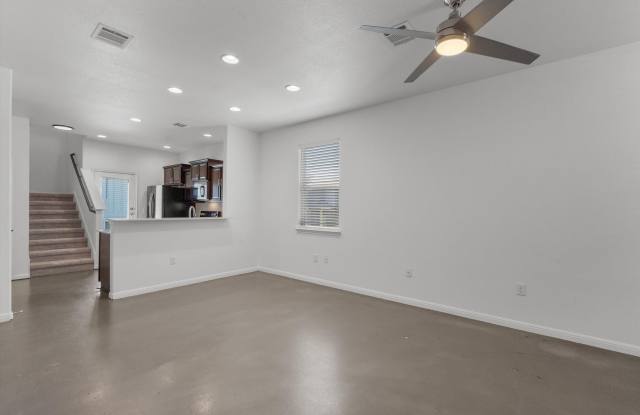 5804 Loblolly Ln #95, Austin, Texas 78744 photos photos