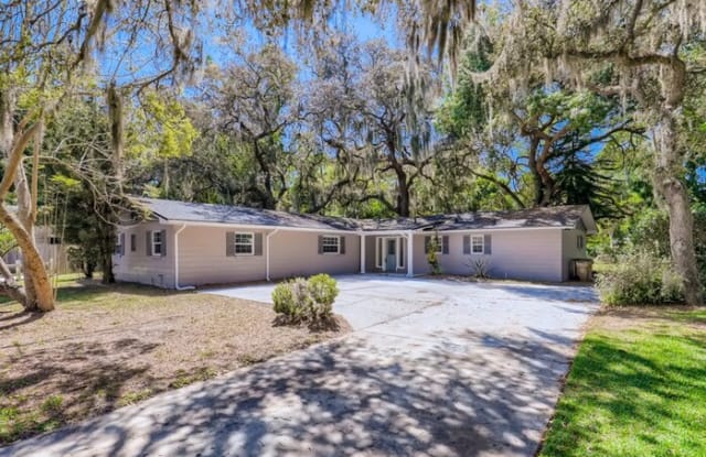 285 West Oak Hill Road - 285 West Oak Hill Road, Lake County, FL 32757