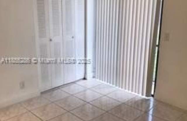 3016 Coral Ridge Dr photos photos