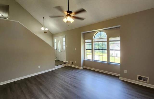 3724 Spring Garden Lane Gallery 2