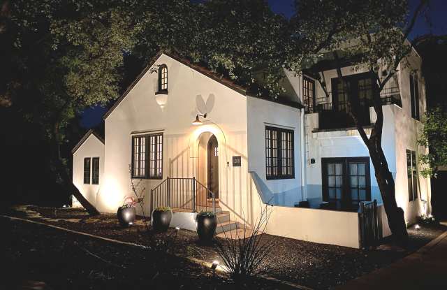 1208 W 22 1/2 St photos photos