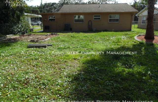 5633 Lorenzen Rd - 5633 Lorenzen Road, Port Richey, FL 34668