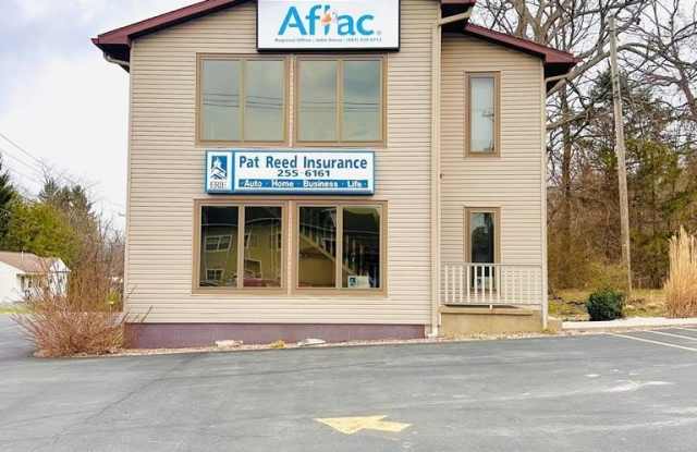 110 SUNSET DRIVE photos photos