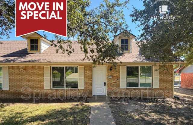 703 Apache Dr photos photos