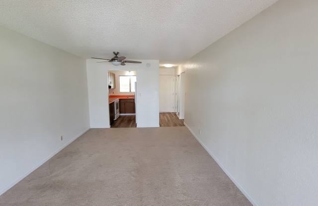 "Waiau Garden Court" 2 bedroom 1 bath Townhome with 1 parking Gallery 4