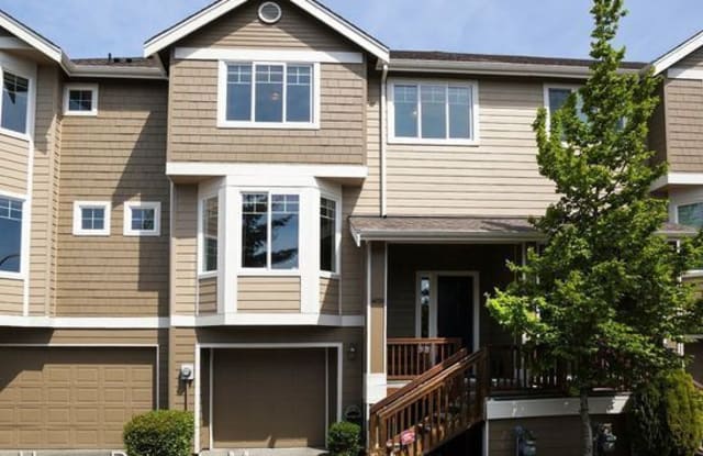 4020 NE 4th Pl - 4020 Northeast 4th Place, Renton, WA 98056