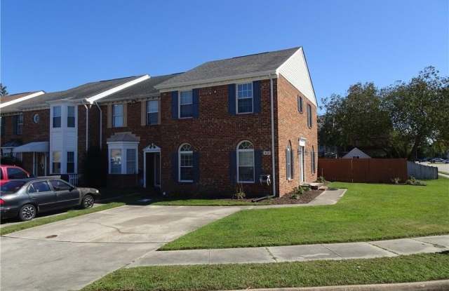 420 GREENVIEW Drive - 420 Greenview Drive, Virginia Beach, VA 23462 420 GREENVIEW Drive - 420 Greenview Drive, Virginia Beach, VA 23462