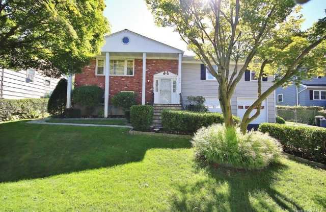 570 Manville Road photos photos