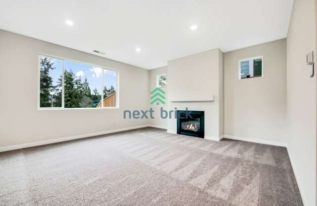 3 Beds and 2.5 Baths Single-family Home Available for Rent! Gallery 3
