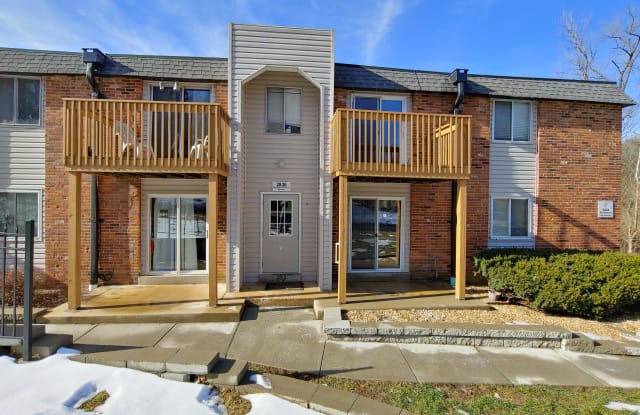 2844 Blackforest Drive, D - 2844 Black Forest Drive, Oakville, MO 63129