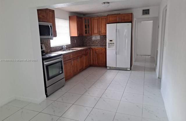 3708 SW 58th Avenue 0, West Park, FL 33023 photos photos