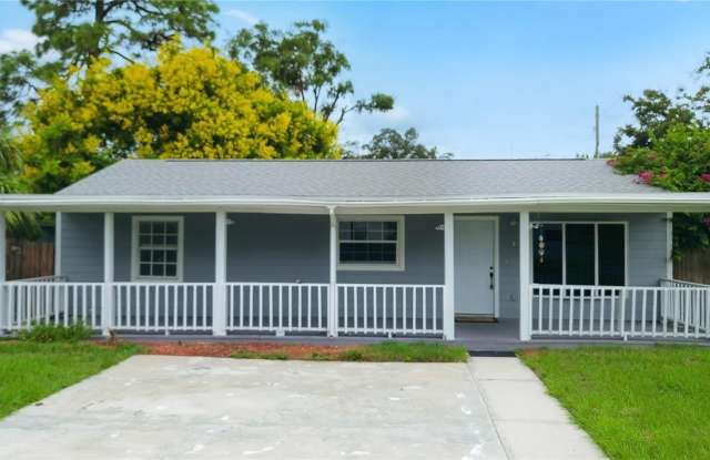 320 E ALTHEA Avenue Gallery 1