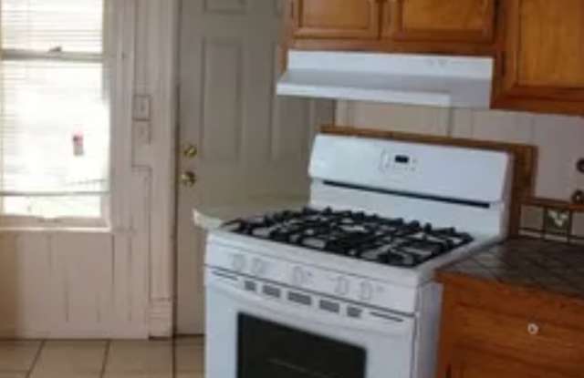 2411 Monroe Street NE photos photos