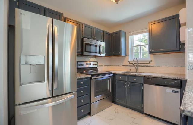 618 Milford Ct photos photos