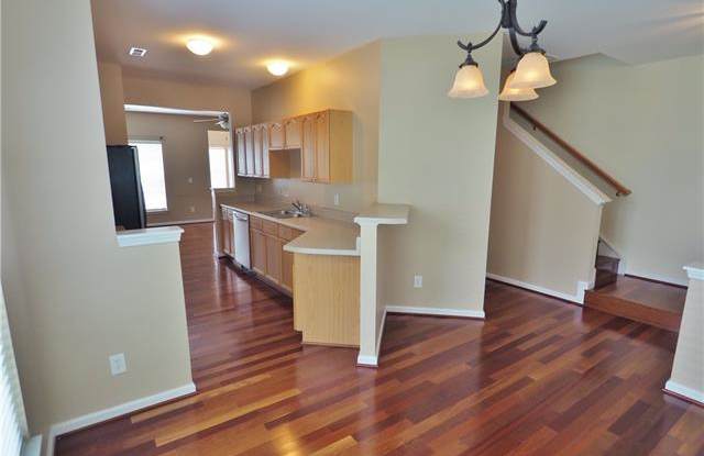 9551 Glenashley Drive Gallery 4