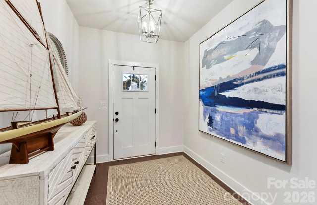 212 Wesser Street Gallery 3