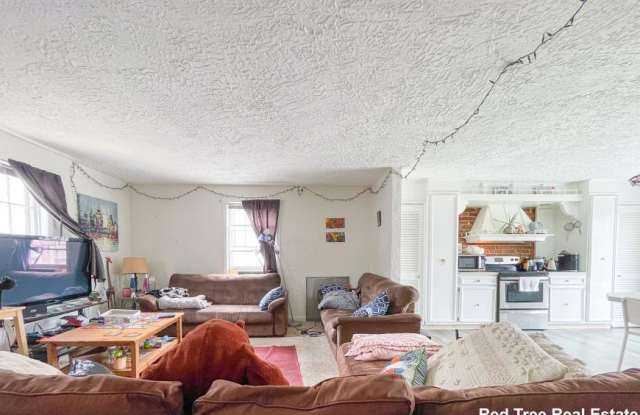 75 Magoun Ave. photos photos