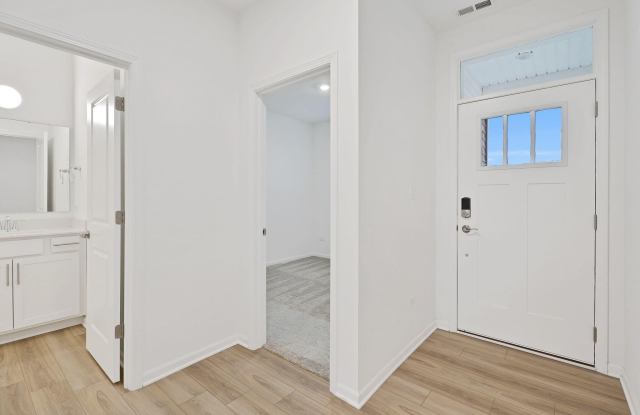 12541 Virginia Street Gallery 2