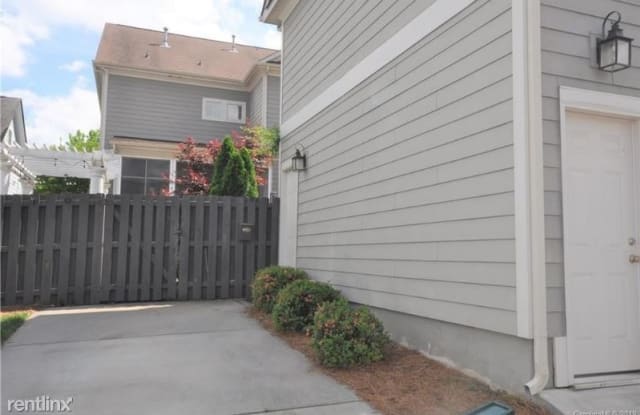 12832 Flagstone Dr - 12832 Flagstone Drive, Pineville, NC 28134