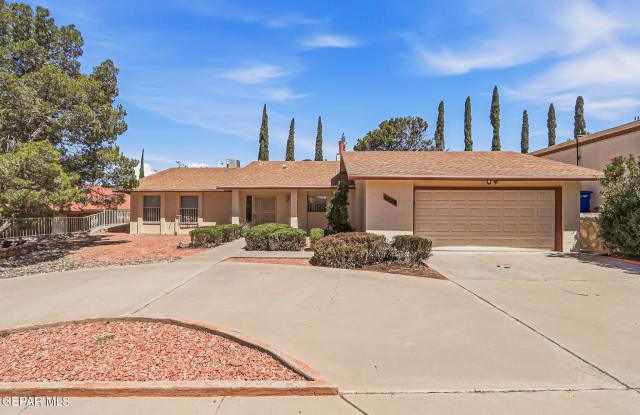6429 AMPOSTA Drive Gallery 2
