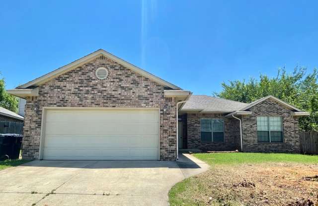 3 Bed, 2 Bath NW OKC Home with Large Master Suite photos photos