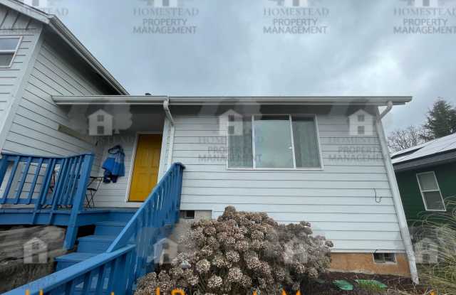 South Salem home with a view! photos photos