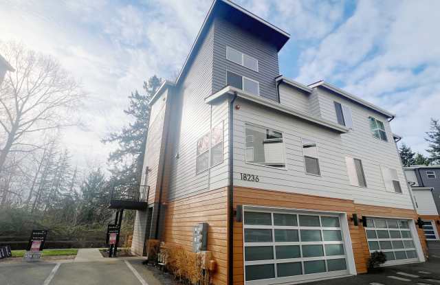 18236 73rd Avenue Northeast - 101 photos photos