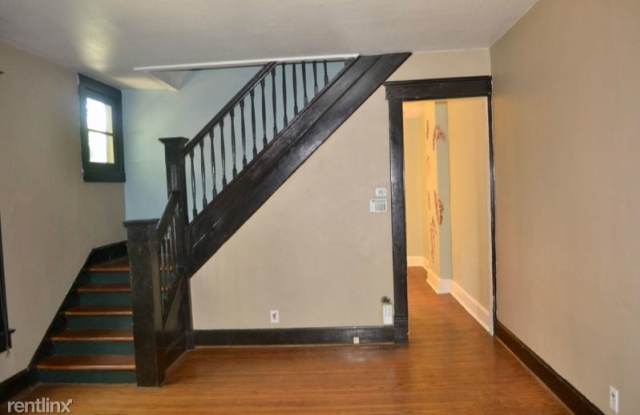 977 Woodruff Place East Dr Gallery 4
