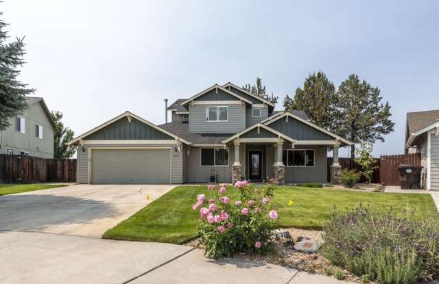 Gorgeous home at end of cul-de-sac with RV parking and views photos photos