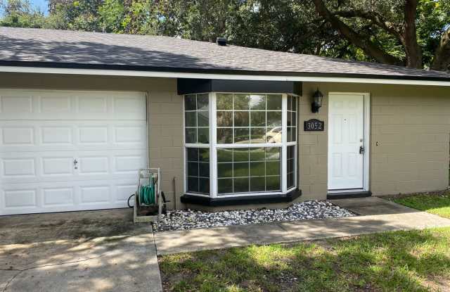 Newly Remodeled 2 Bedroom/2 Bathroom Duplex With 1 Car garage!!!! photos photos