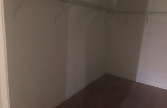 15036 Evergreen OAK Loop Gallery 4