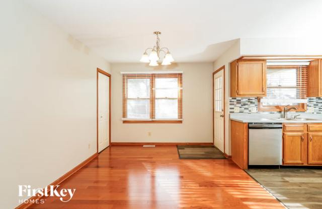873 East Cragmont Drive Gallery 4