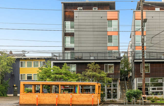 1806-1812 12th Ave Apartments photos photos