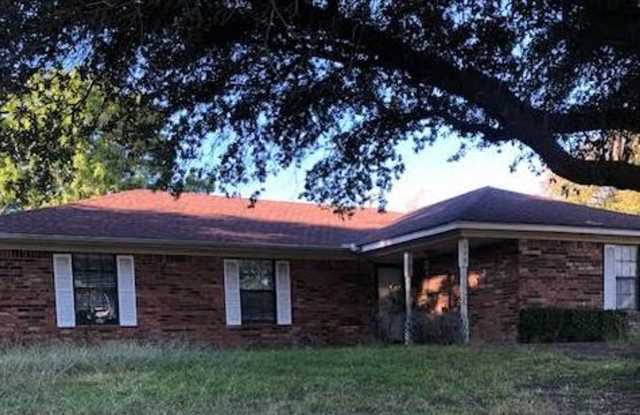 608 Crestwood Dr. photos photos