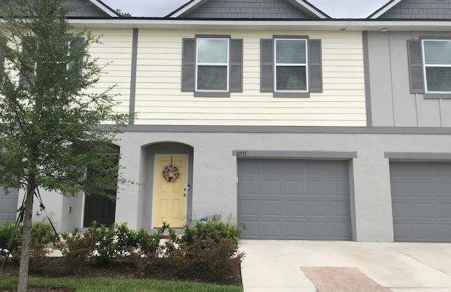 10547 MAIDSTONE COVE DR - 10547 Maidstone Cove Drive, Jacksonville, FL 32218